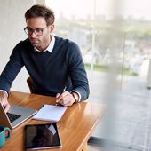 Télétravail: les entreprises des départements confinées devront mettre en place des "plans d'action"